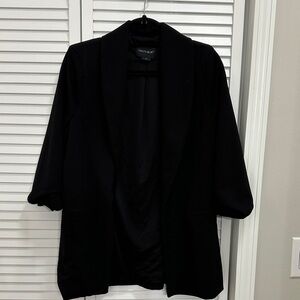 Black Women's Jacket with scrunch sleeves
